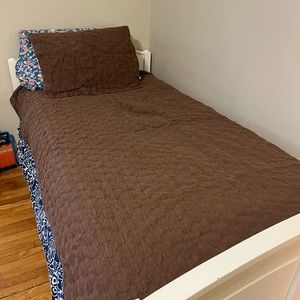 Pottery Barn Teen Chocolate Brown Duvet cover and Sham Twin (2 available)